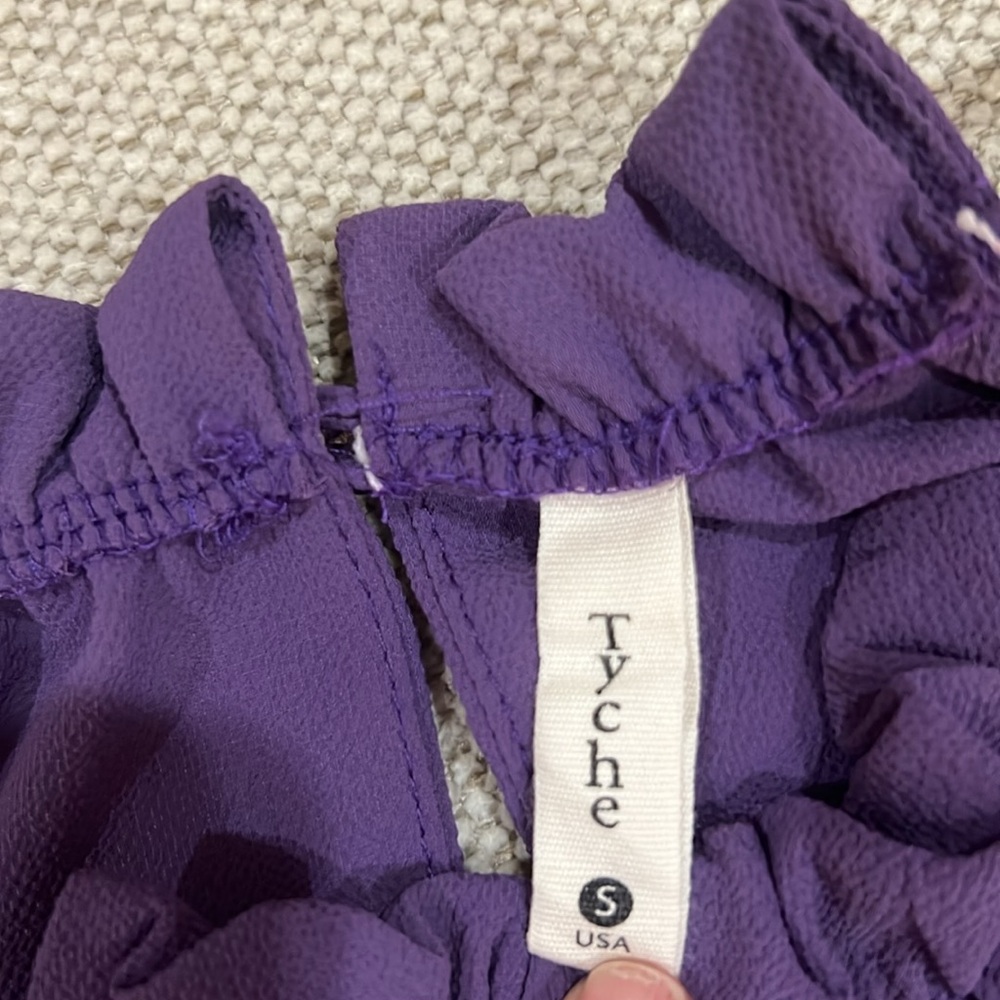 Tyche Cute purple top size s - Picture 2 of 5